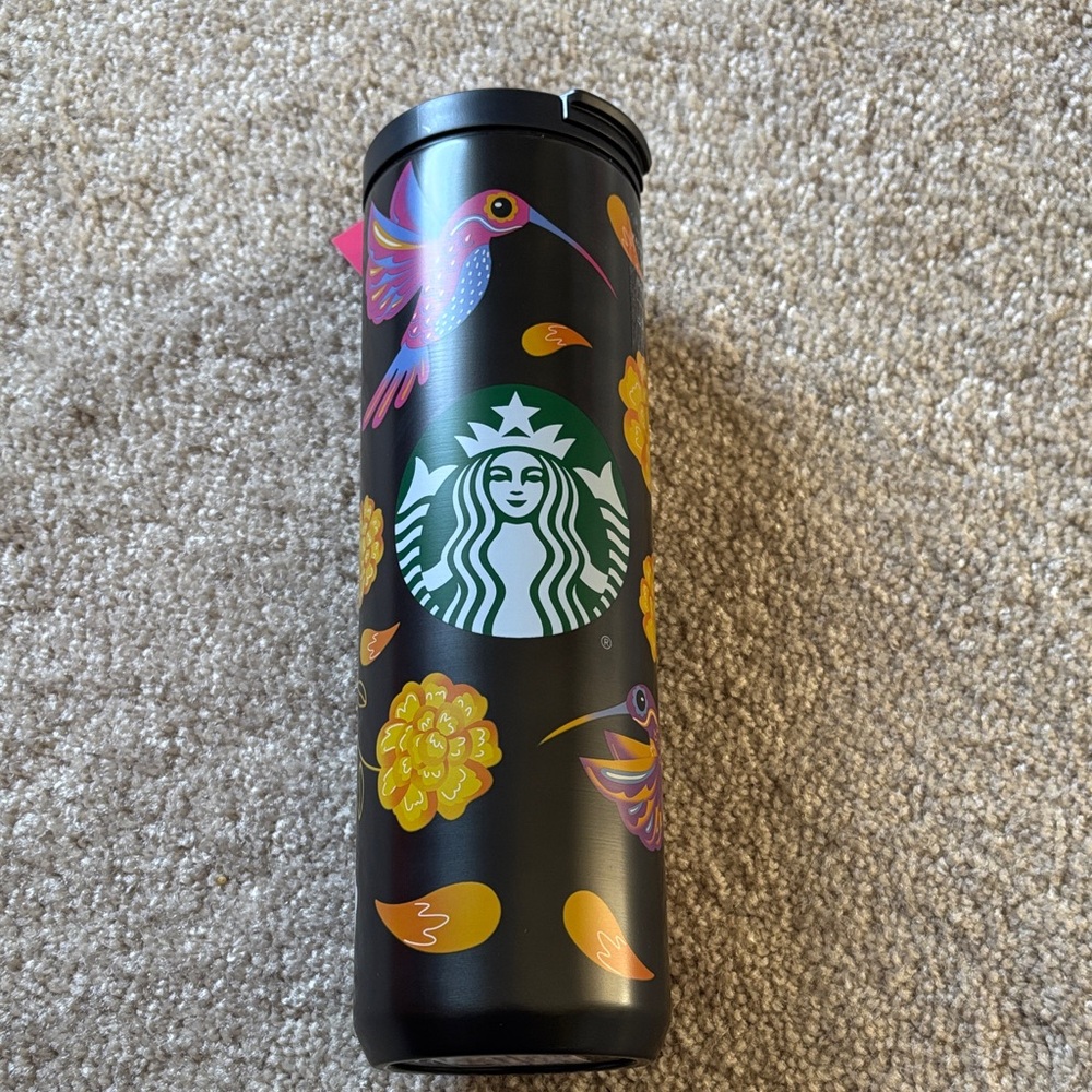 Starbucks vacuum sealed insulated tumbler nwt